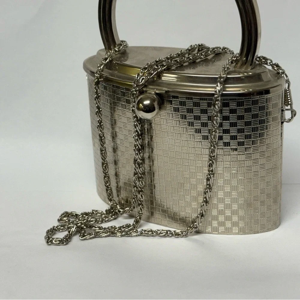 Sasha New York silver tone‎ metal Evening Bag EUC